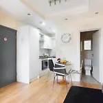 Euston Modern Apartments